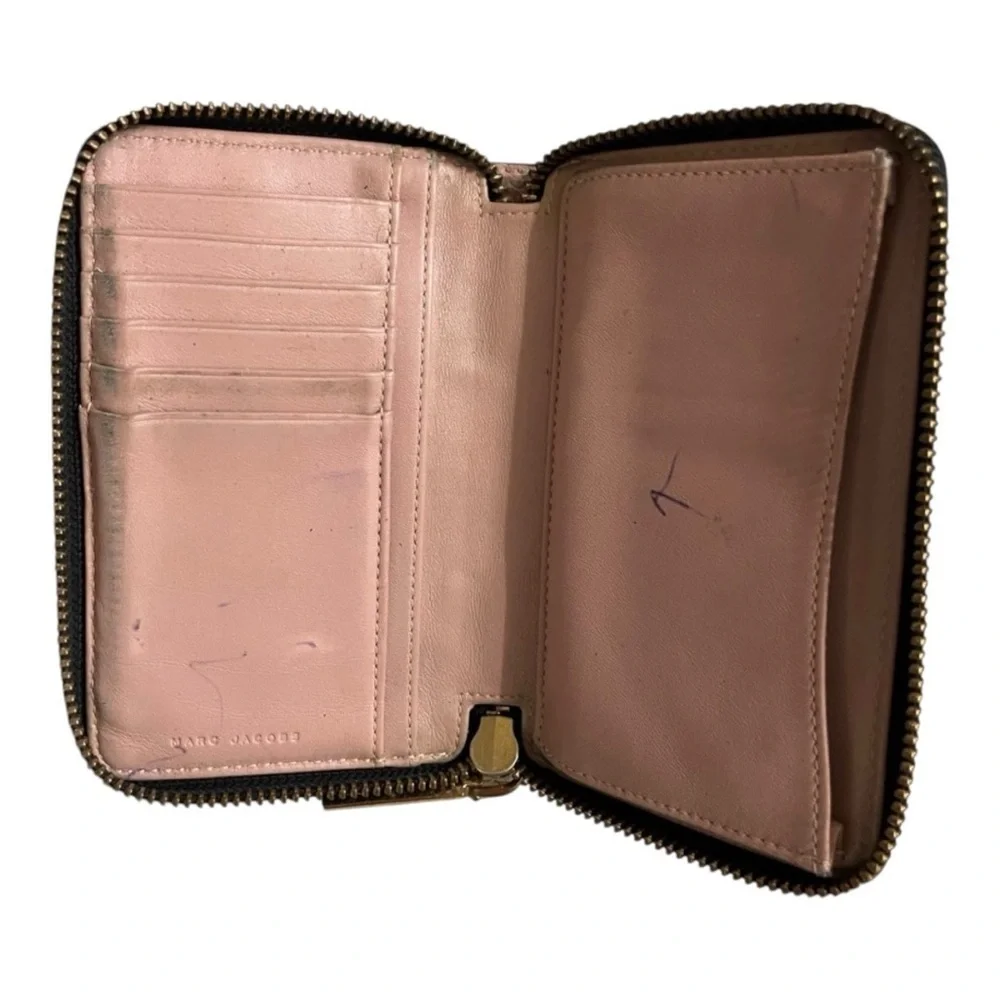 Marc Jacobs Pink Leather Wallet